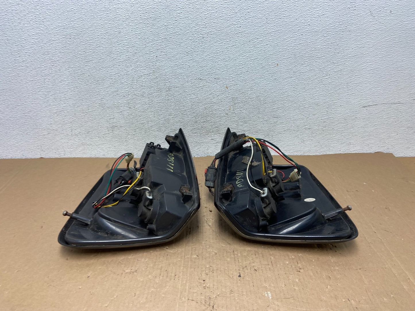 1999-2004 Jeep Grand Cherokee Left + Right Set Smoke LED Tail Lights AD8111 DG8
