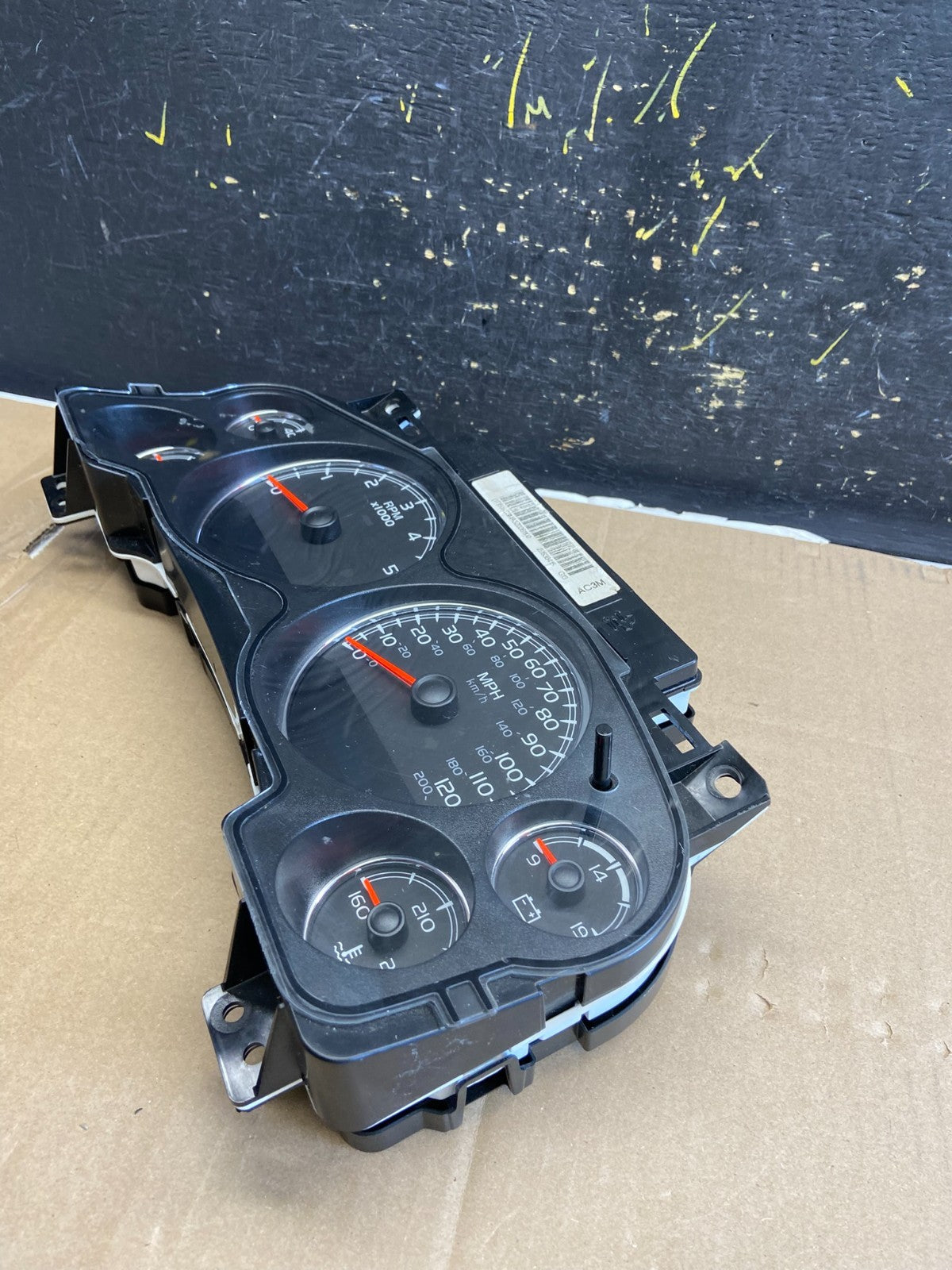 2012 2014 GMC Yukon Tahoe Sierra Speedometer Cluster Gauge Oem ab1810 DG2