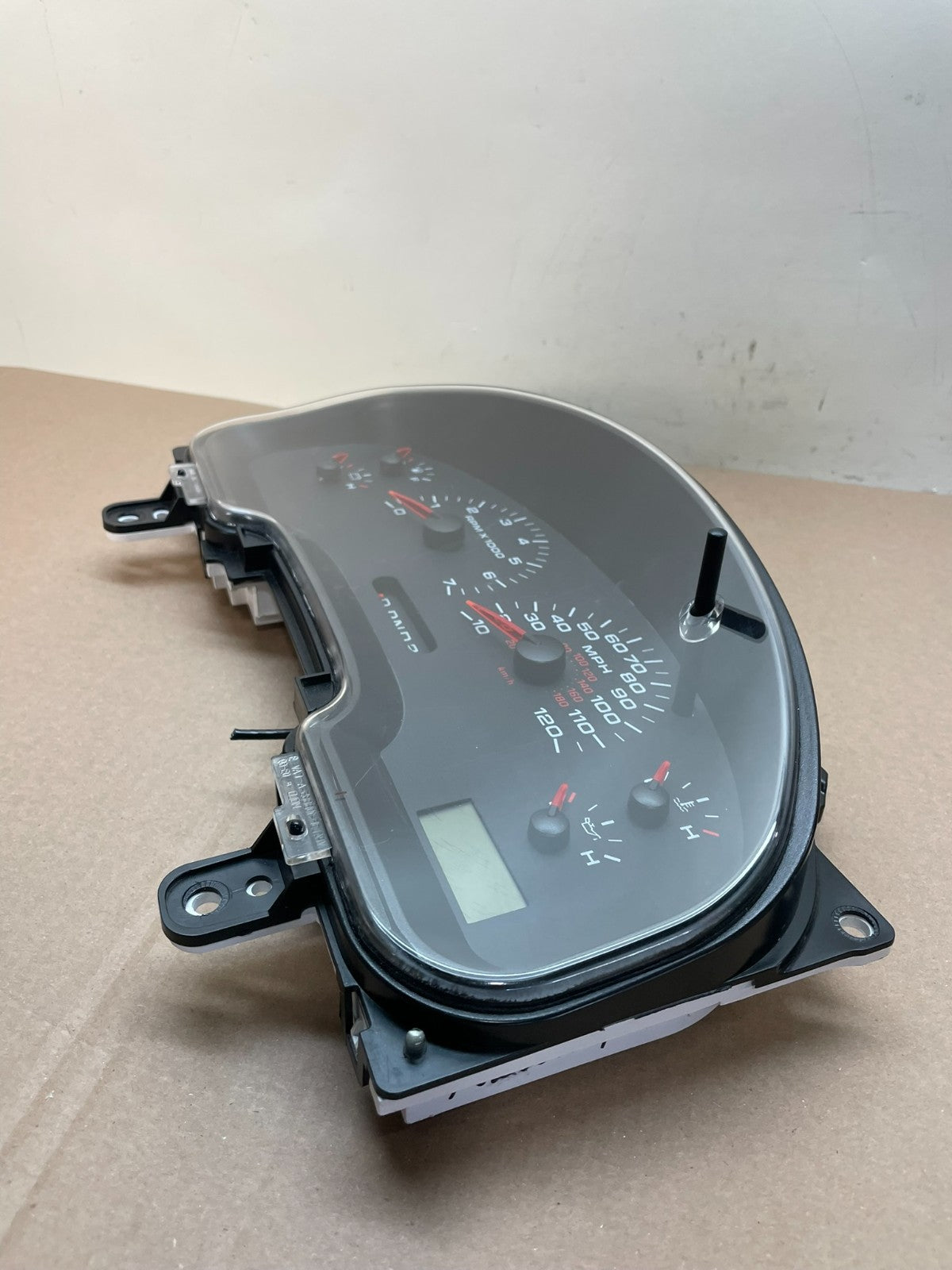 2004 to 2008 Ford F150 Gauge Speedometer Cluster AJ0868 DW2