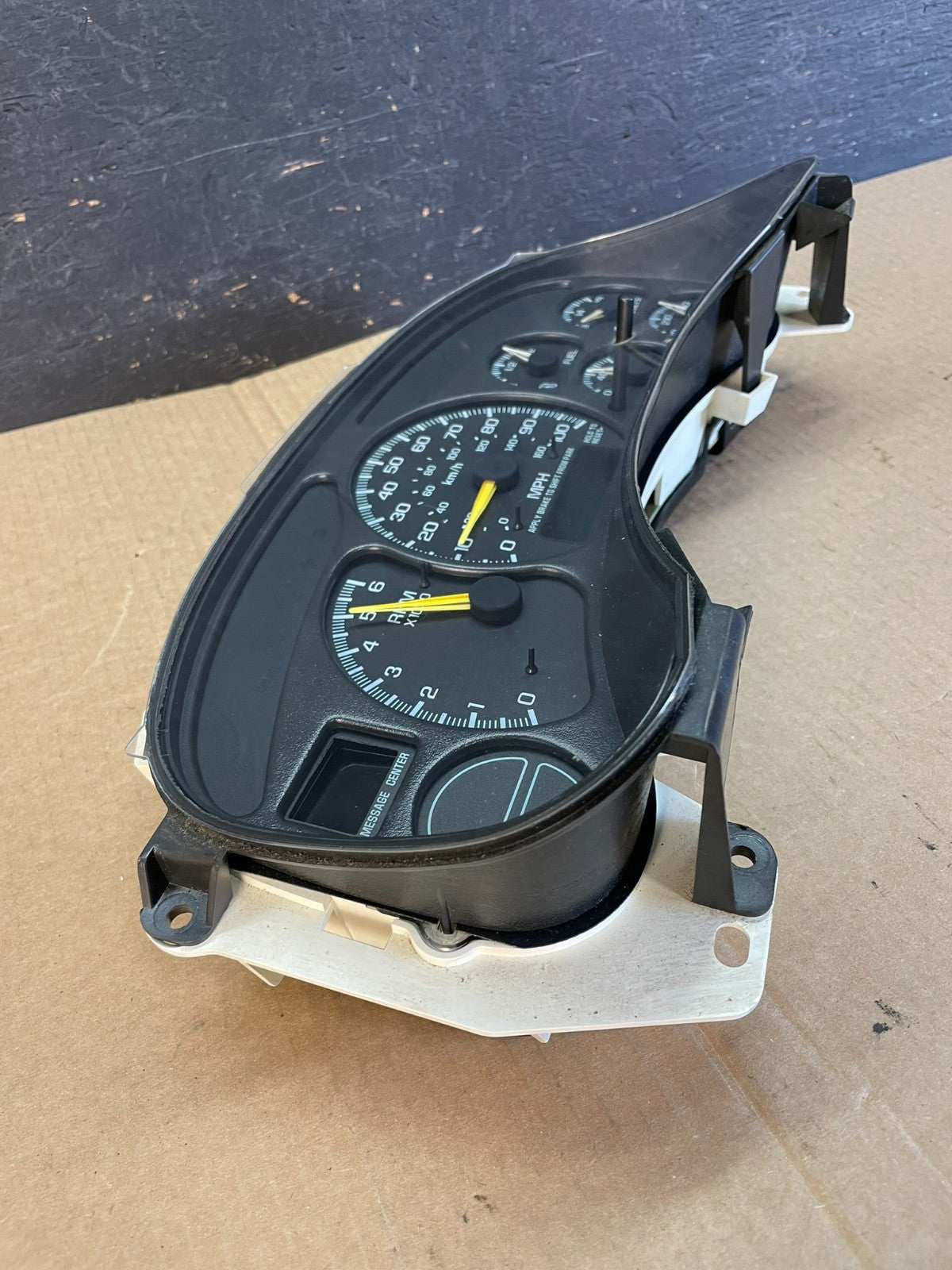 1999 to 2002 Chevrolet Silverado Sierra Cluster Gauge Speedometer ECM AF3567 DG1