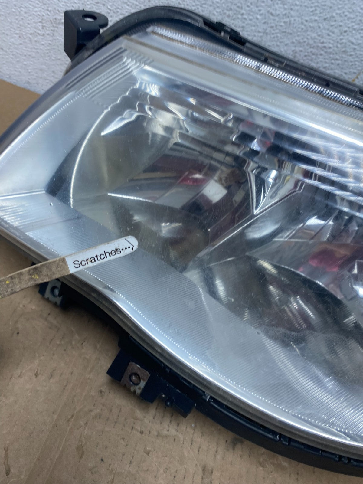 2009-2013 Subaru Forester Left Driver LH Xenon Headlight DEPO AD8005 DW3