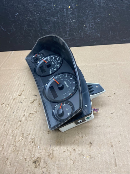 2006 Jeep Grand Cherokee 3.7L Speedometer Gauge Cluster OEM ab9742 DG3