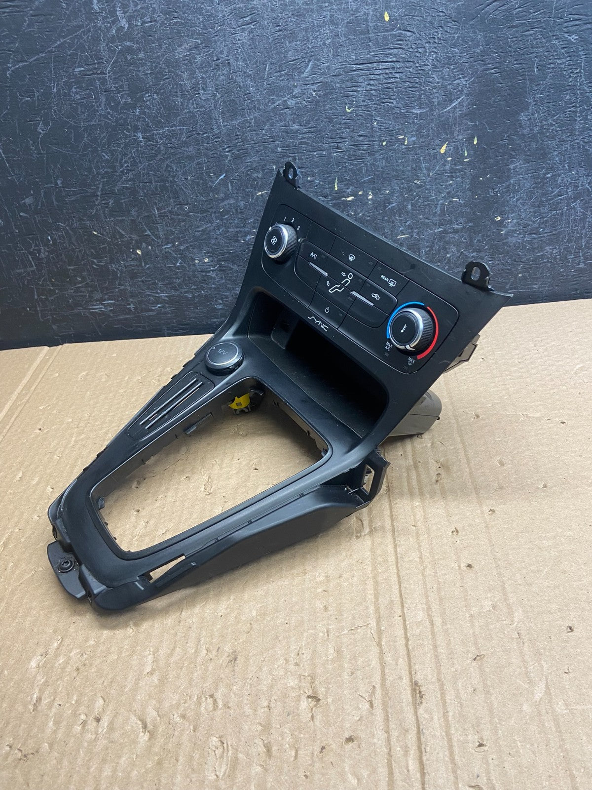 2015 2018 Ford Focus Ac Heater Climate Control Shifter Bezel Trim af6317 DG1