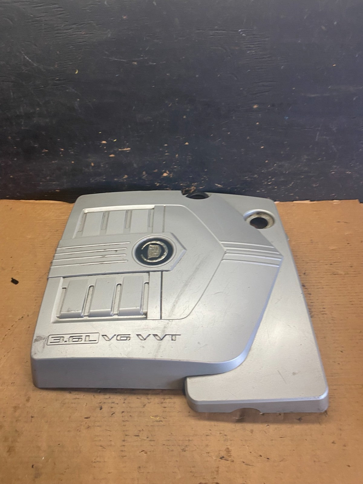 2004 to 2007  Cadillac CTS 3.6L Plastic Engine Cover Shield OEM s1127 DG3