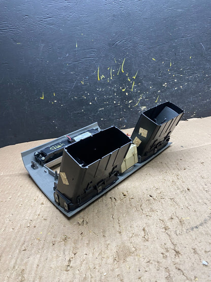 2007 2010 Chrysler Sebring Center Dash Radio Clock Bezel Trim Panel Oem Y7973 DG6