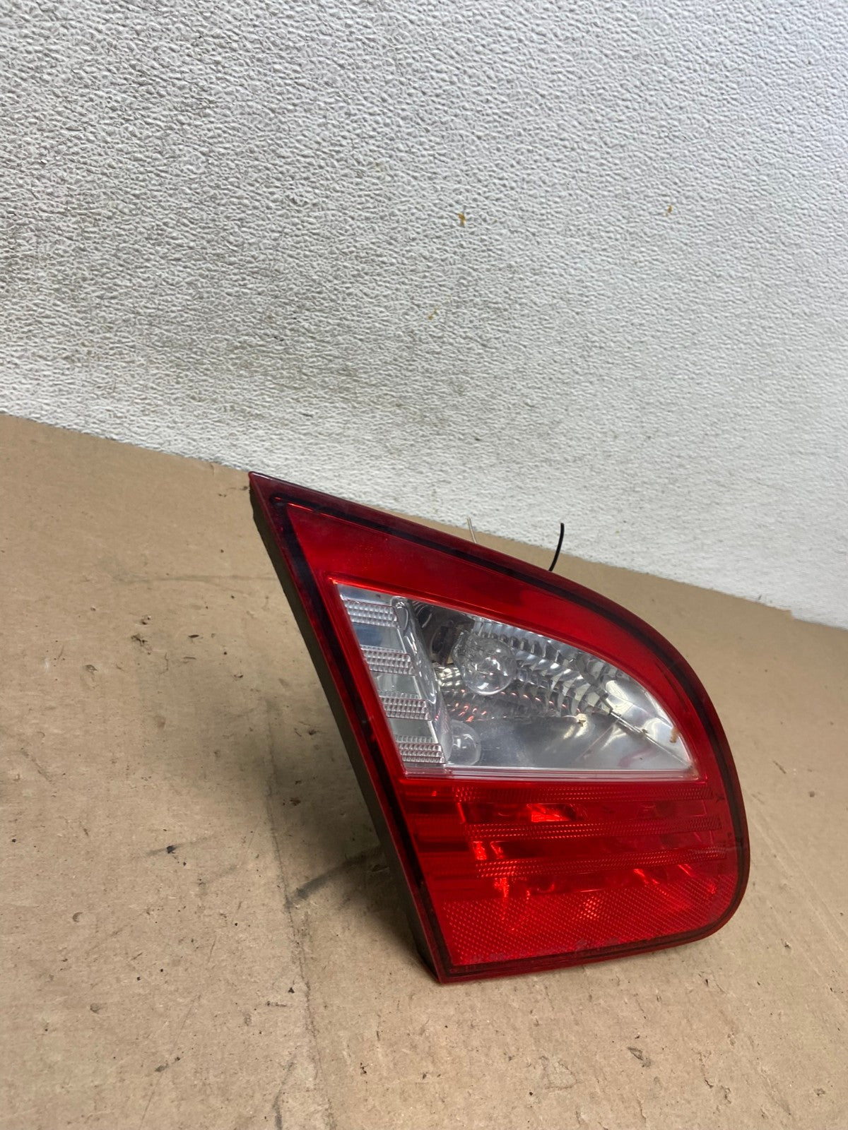 2007-2008 Chrysler Sebring Sedan Inner Left Driver LH Tail Light AG4882 LK2