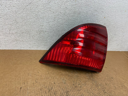 2000 2001 2002 Lincoln Ls Left Driver LH Side Tail Light AE1647 DW2