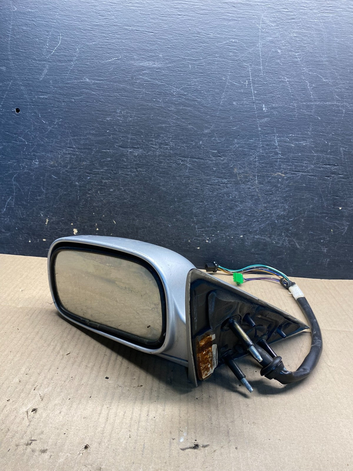 2000-2005 Cadillac Deville Left Driver LH View Door Mirror AI7331 DG11