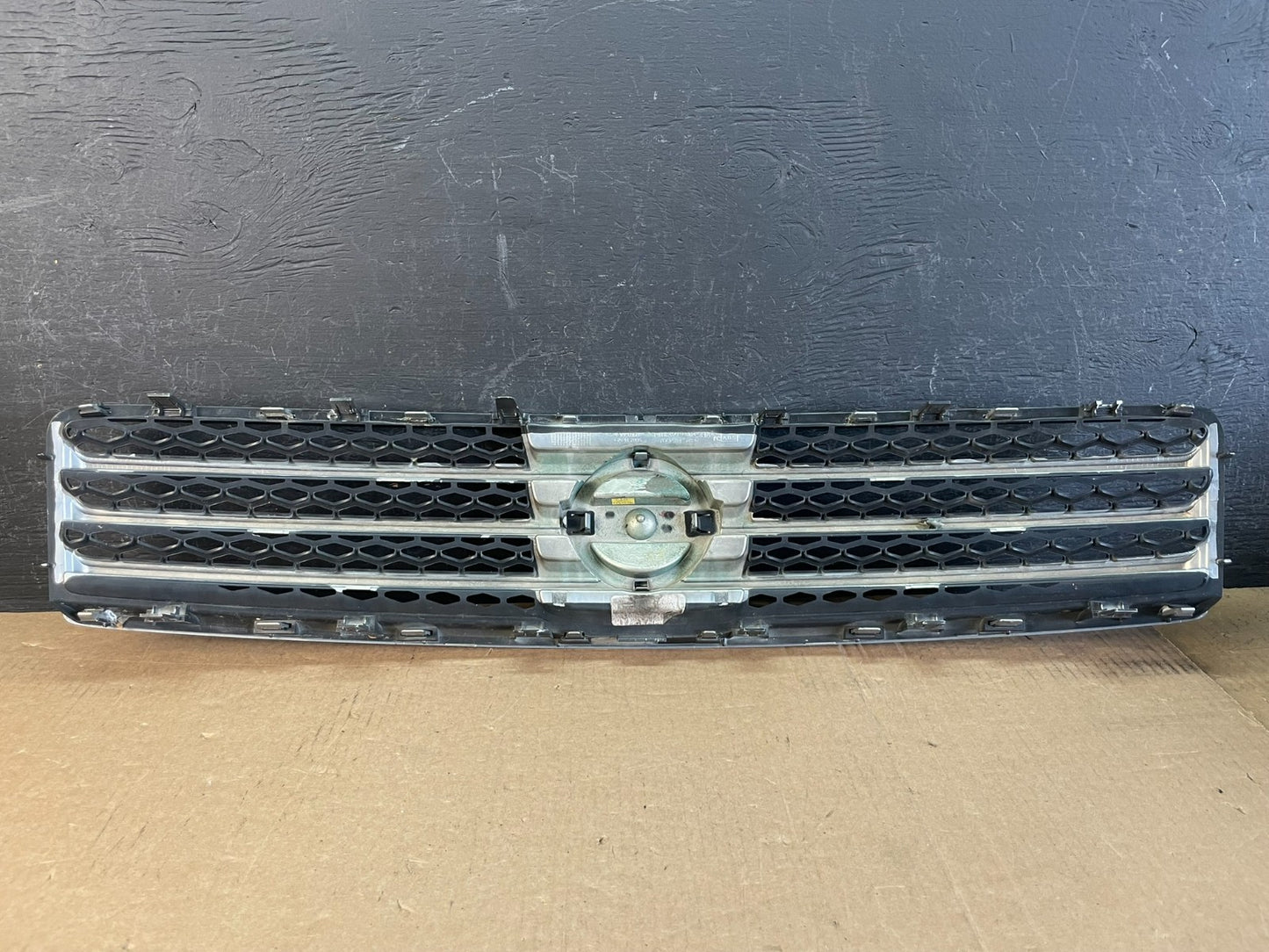 2009 to 2011 Nissan Maxima Front Upper Grill Grille 62070-9N00A AD0244 DG3