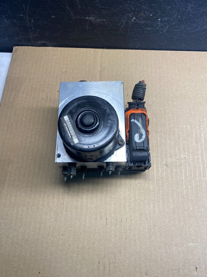 2002 to 2005 Mercedes W203 W230 CLK500 C240 ABS Anti-Lock Brake AC89863