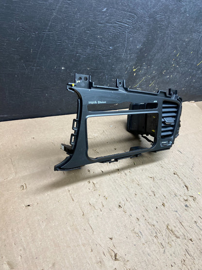 2011 2012 2013 Kia Optima Front Dash Radio Bezel Trim Air Vent T6029 DG1