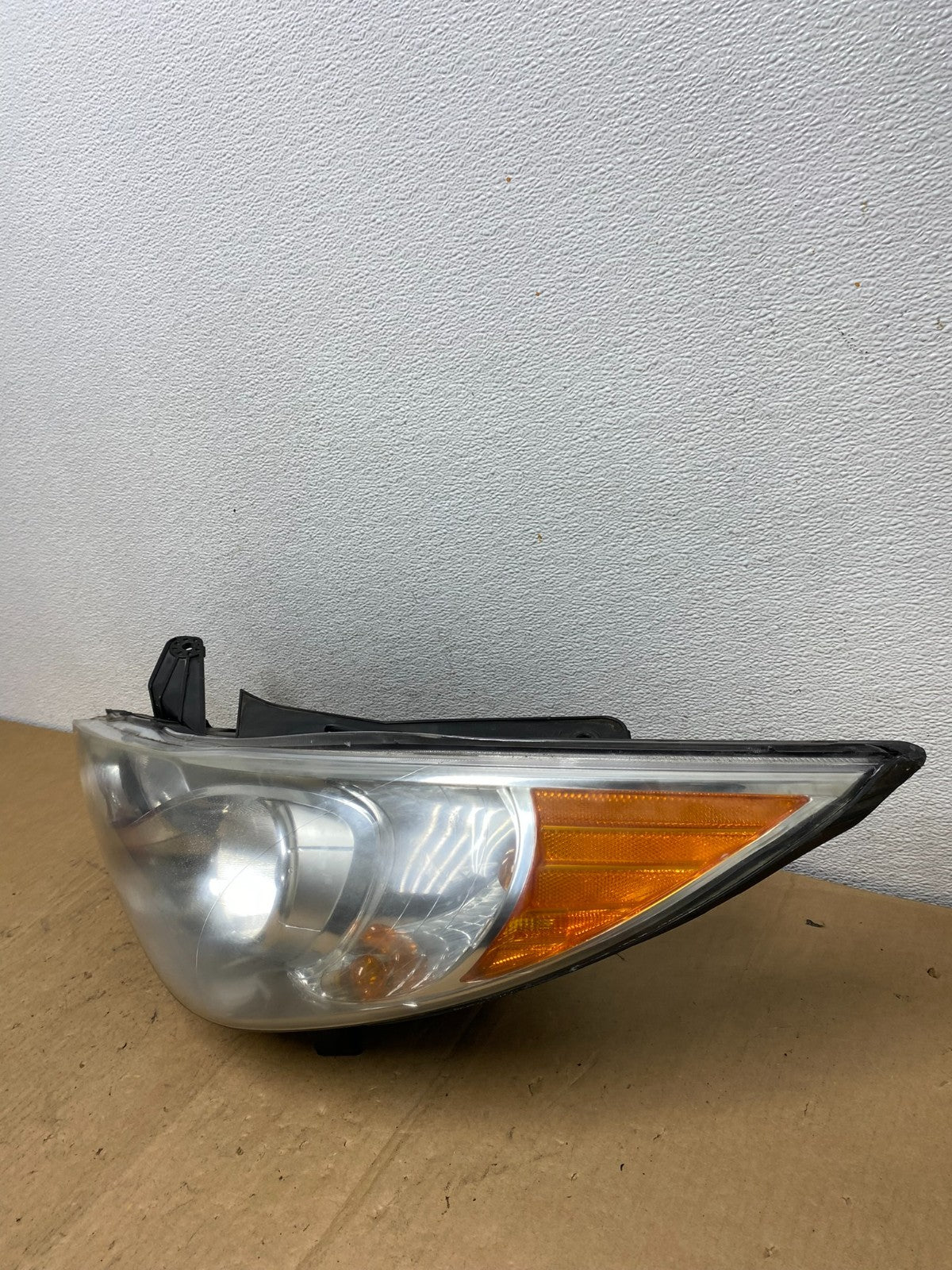 2011 - 2014 Hyundai Sonata Left Driver Lh Side Headlight Halogen AC8640 DW2