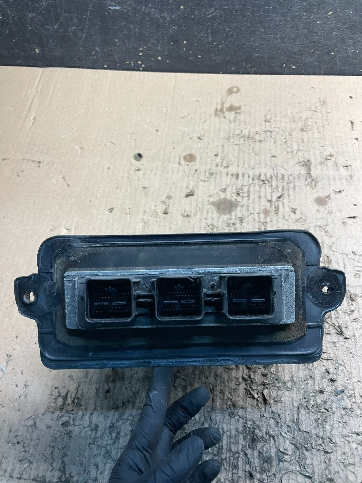 2005 Ford Explorer 4.0L Engine Control Computer 5L2A-12A650-KC U1788 DG1