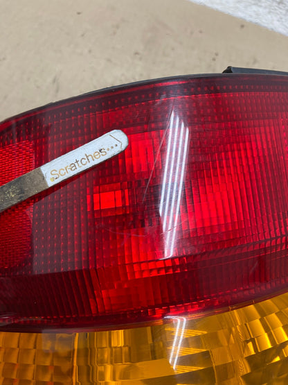 2002 2003 2004 Honda Odyssey Left Driver LH Side Tail Light AI2536 LK3