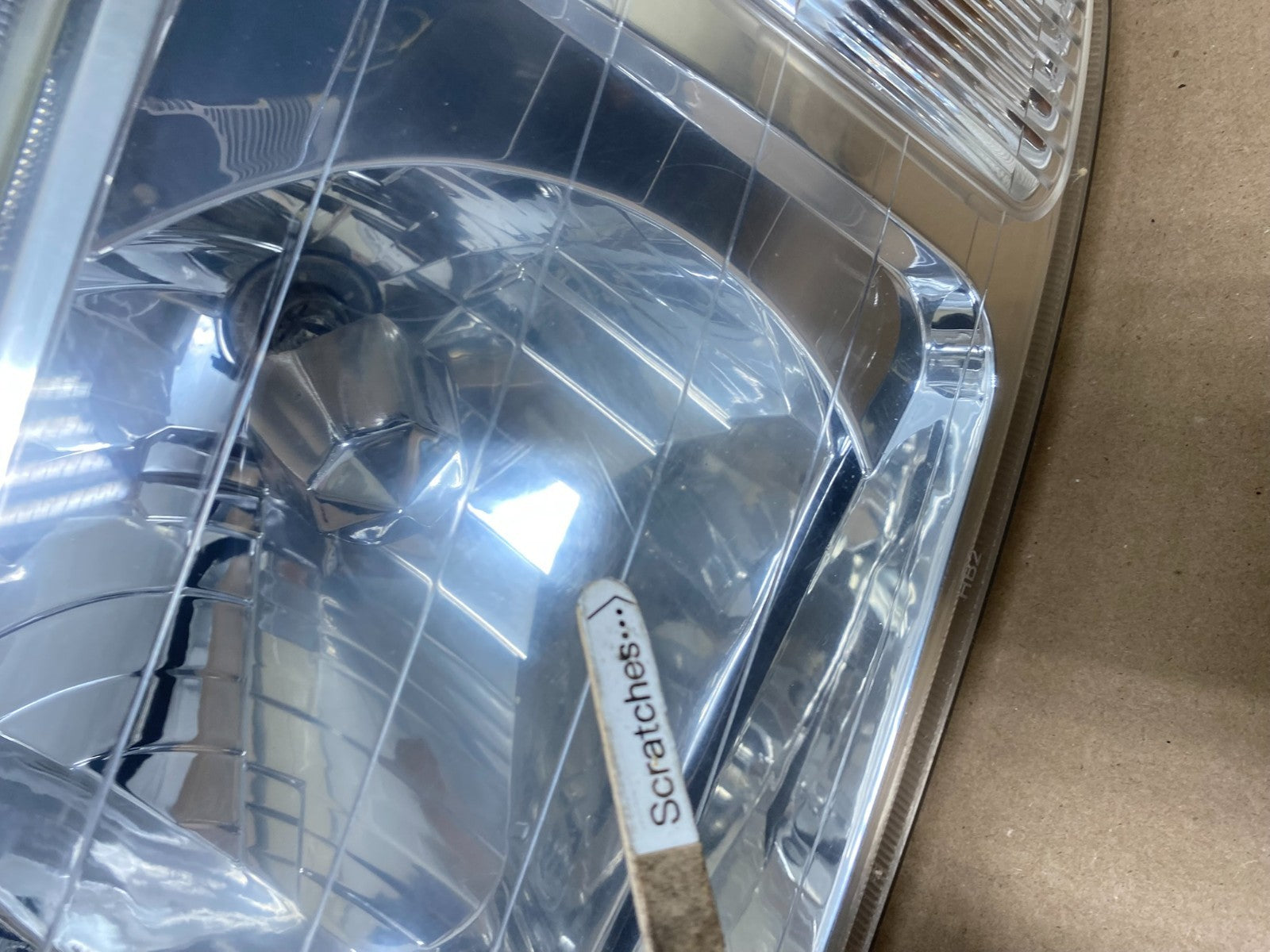 1997 to 2001 Honda CR-V Crv Left+Right Set Chrome Headlights Halogen AE5977 DW4