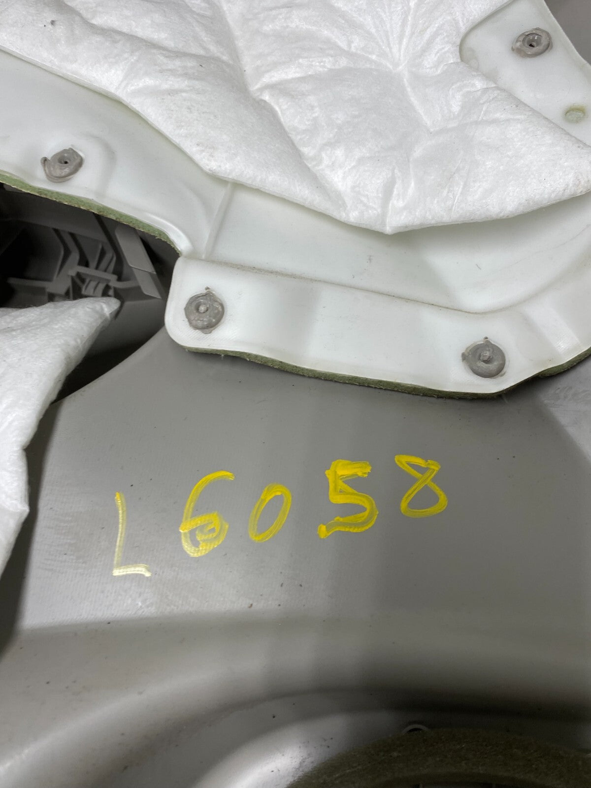 2011 to 2017 Nissan Quest Right Passenger Front Door Panel L6058 DG9