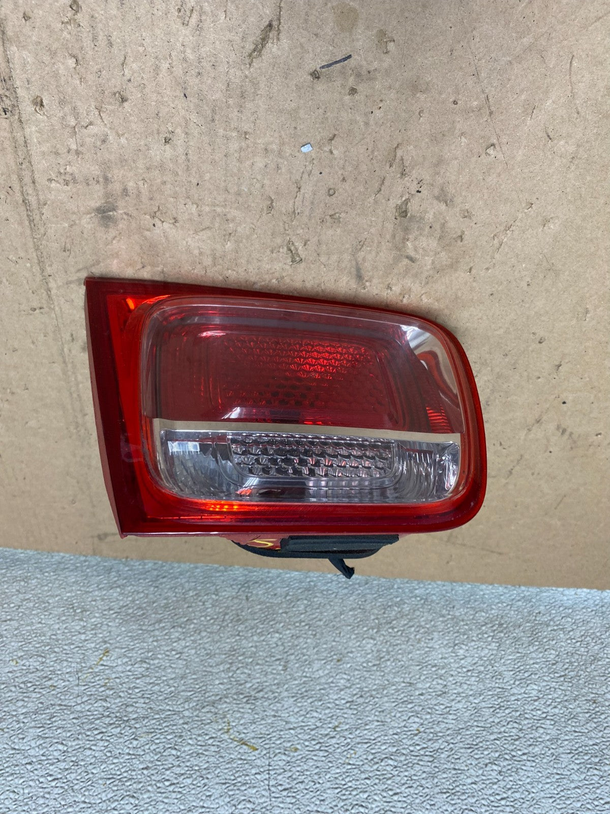 2013-2016 Chevrolet Malibu Left Driver Lh Side Inner Tail Light Oem S3919 DW0