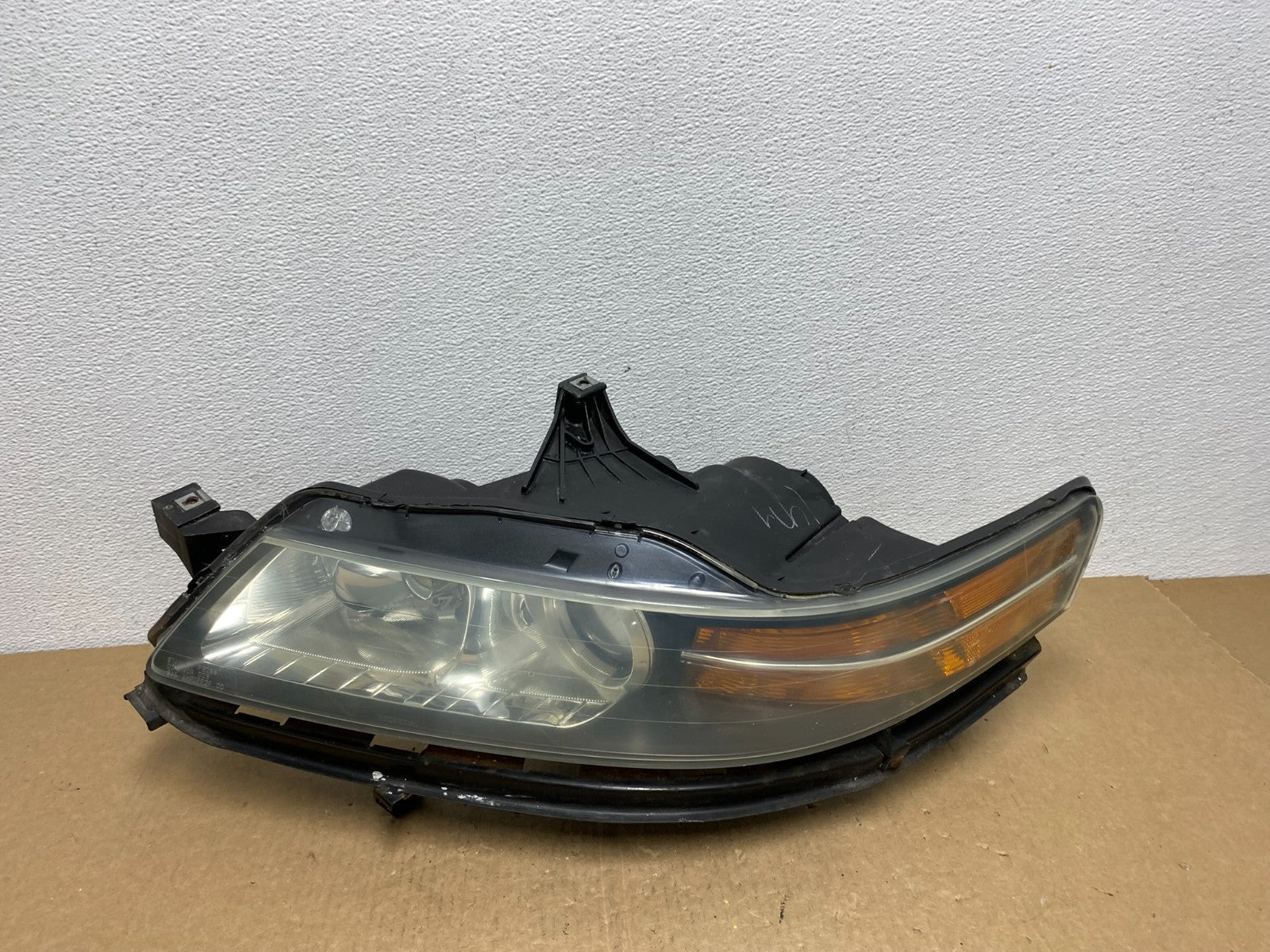 2004 2005 2006 Acura TL Headlight Left Driver LH Side Xenon HID AC1267 DW0