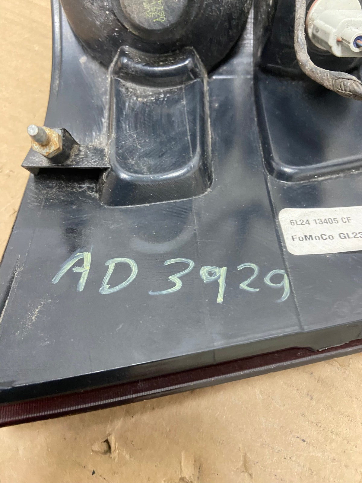 2006 to 2010 Ford Explorer Left Driver Lh Side Tail light AD3929 LK6