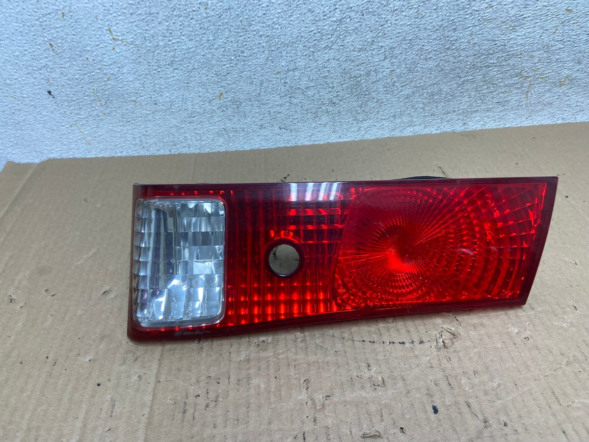2000-2001 Toyota Camry Tail Light Right Passenger Rh Side Inner AI1258 LK0