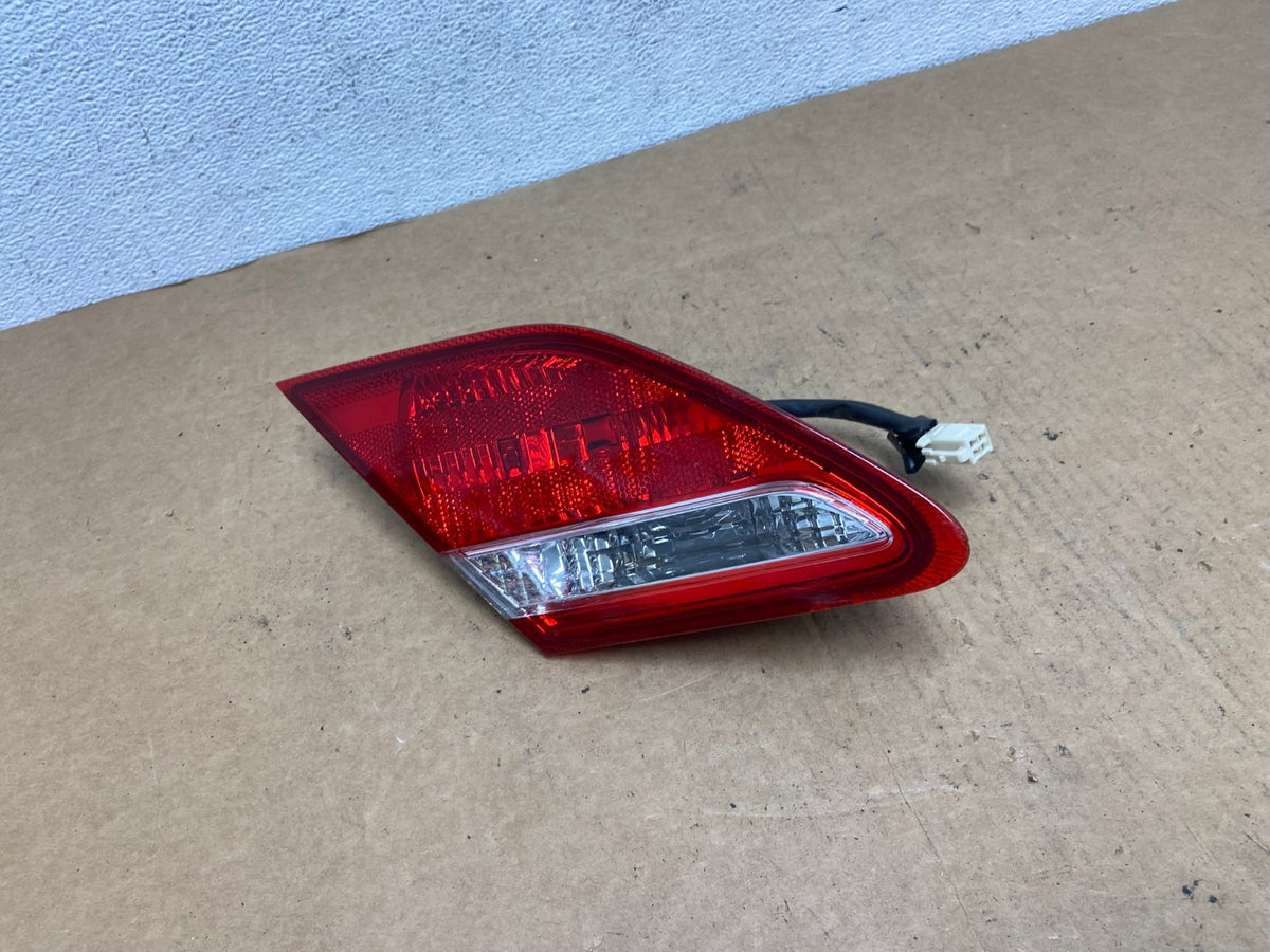 2005-2010 Toyota Avalon Left Driver LH Side Tail Light Inner AD4596 LK1