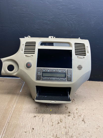2006 to 2011 Hyundai Azera Radio Climate Control Trim Panel Bezel AB5791 DG1