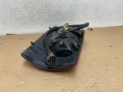 2000 - 2006 Chevrolet Suburban Tahoe Yukon Right Passenger Tail Light AG8171 LK5