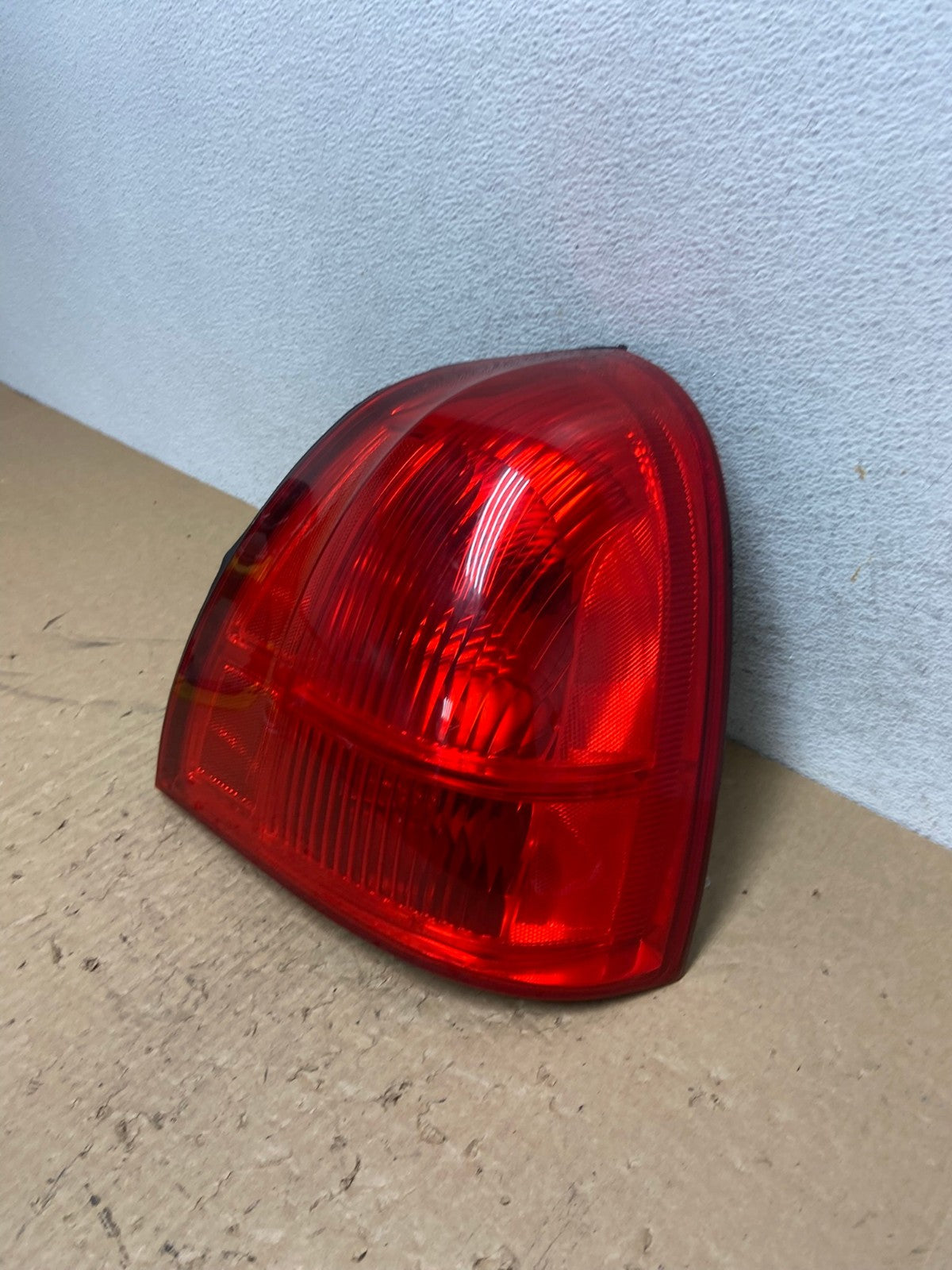 2003 to 2011 Lincoln Town Car Right Passenger Rh Tail Light DEPO AG1253 LK1