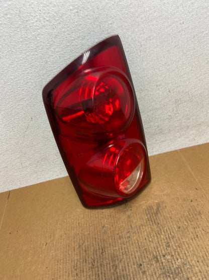 2007 - 2009 Dodge Ram 1500 2500 Left Driver Lh Side Tail Light AE1592 LK2