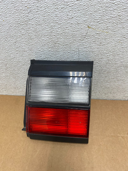 1990 to 1994 Volkswagen Passat Right Passenger RH Inner Tail Light M0493 DG0