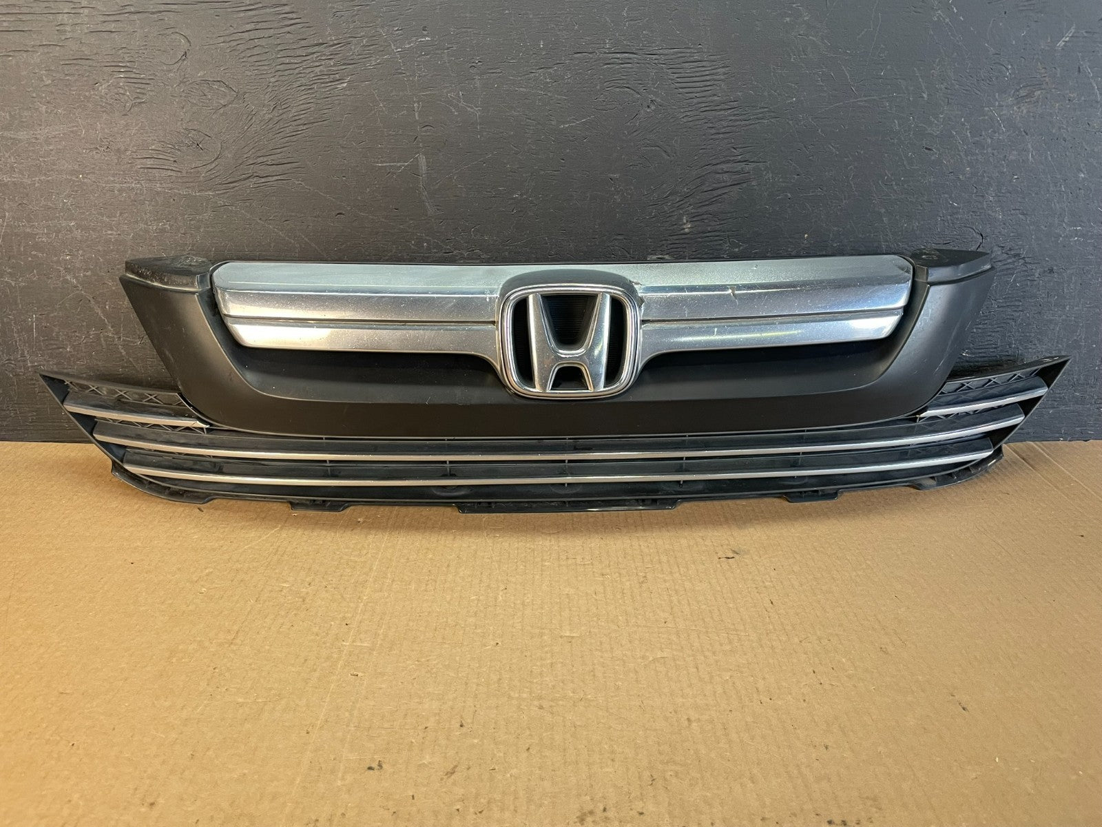2007 2008 2009 Honda CR-V CRV Front Upper Grille Grill Aftermarket AF3726 DG0