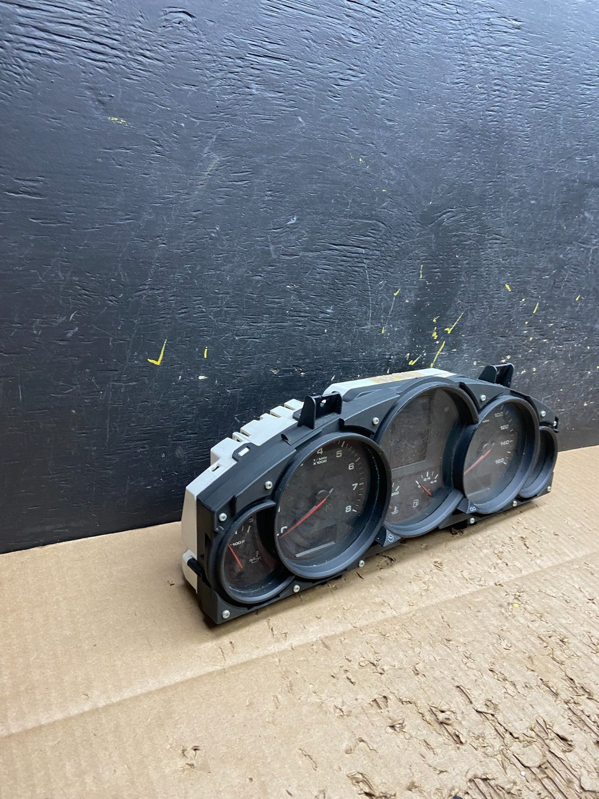 2005 2006 Porsche Cayenne Speedometer Instrument Cluster Oem v7783 DG1