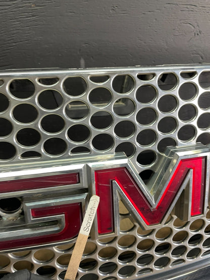 2007 to 2013 GMC Sierra 1500 Front Upper Chrome Grill Grille AB7672 DG3
