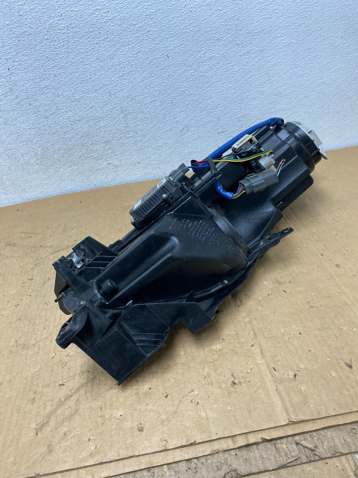 Xenon HID 2007 2008 2009 Mazda CX-7 Left Driver Headlight AC8672 DW5
