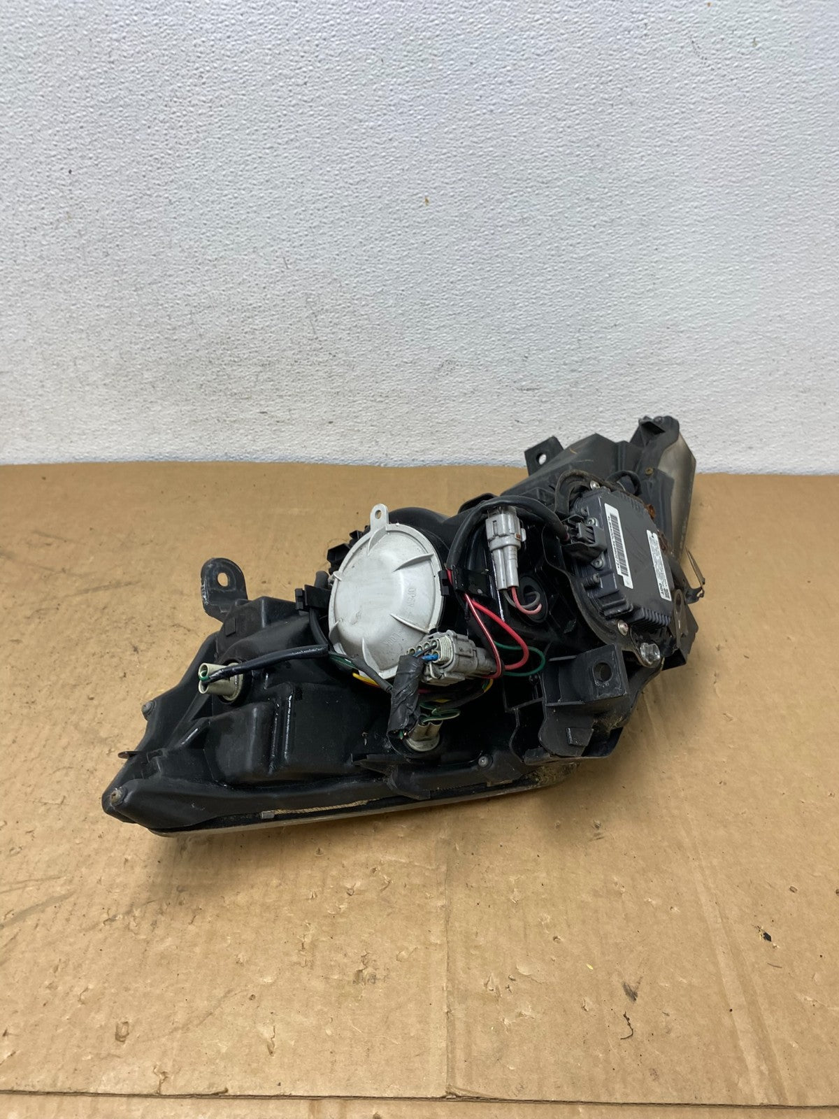 2003 to 2007 Nissan Murano Headlight Xenon HID Left Driver LH AD1209 DW5