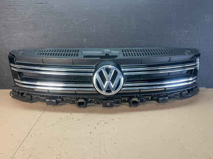 2012 to 2017 Volkswagen Tiguan Front Upper Grill Grille AD8737 DG0
