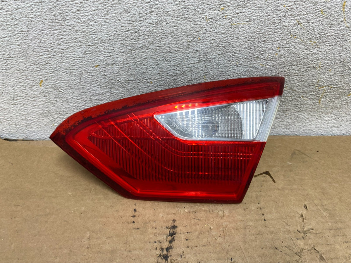 2012 to 2014 Ford Focus Sedan Right Passenger Inner Tail Light AH8147 DW0