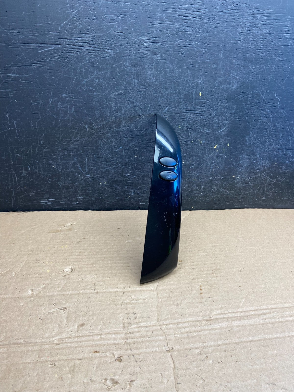 2004 to 2010 Toyota Sienna Right Side Radio Switches Bezel Trim af2006 DG0