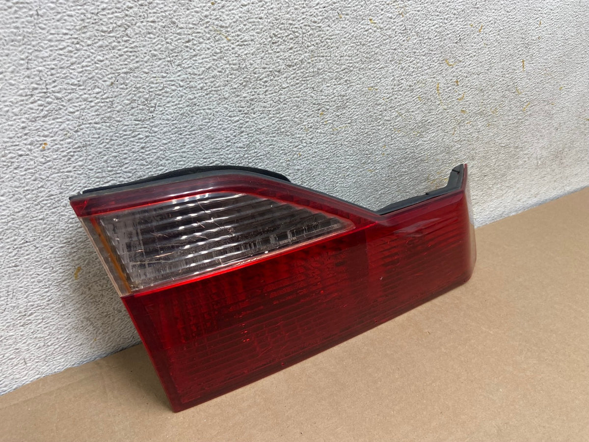 1998 to 2000 Honda Accord Left Driver LH Side Inner Tail Light AH9301 LK2