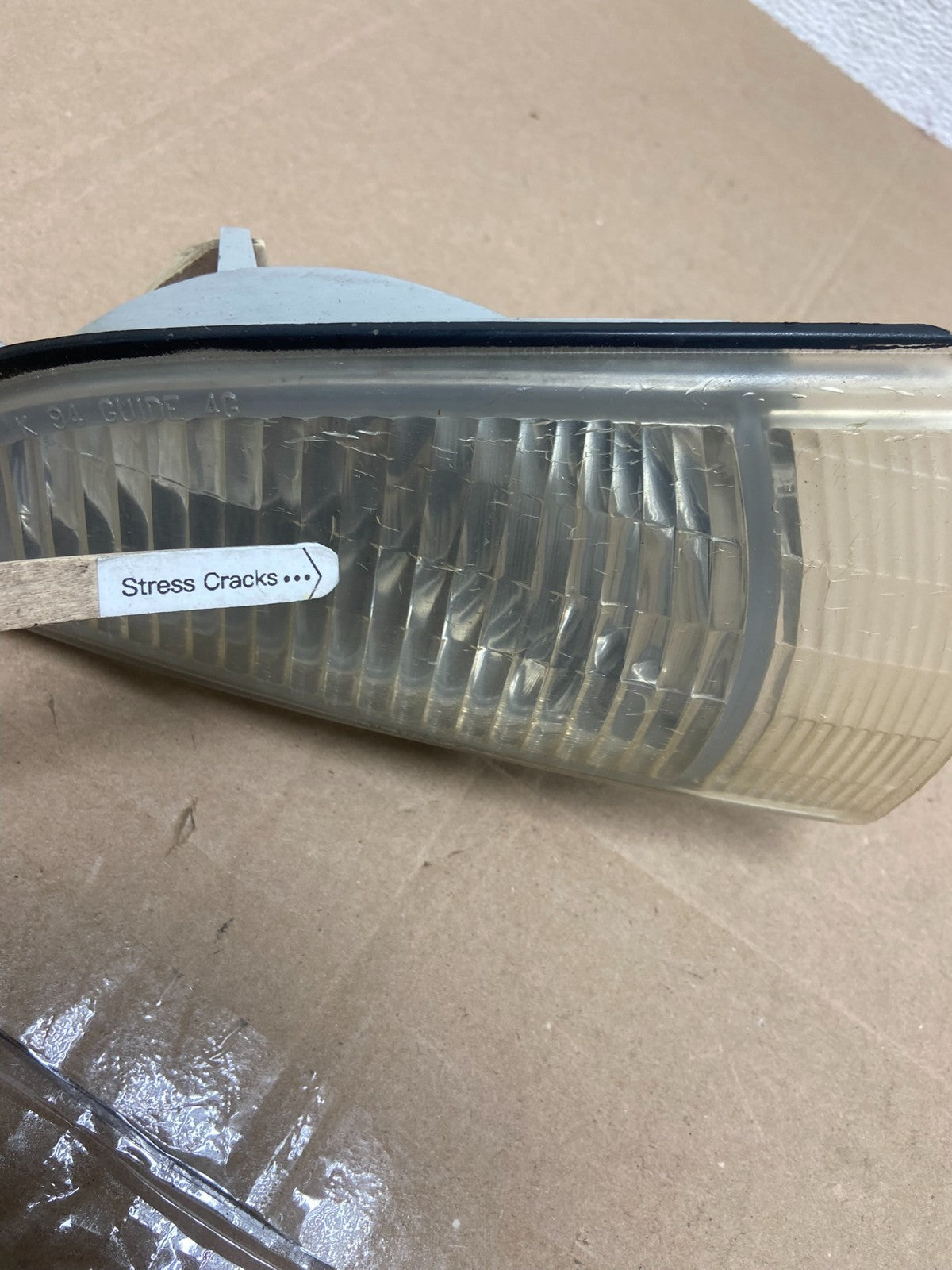 1995 to 1999 Buick Riviera Right Passenger Side Turn Signal Headlight AE48563