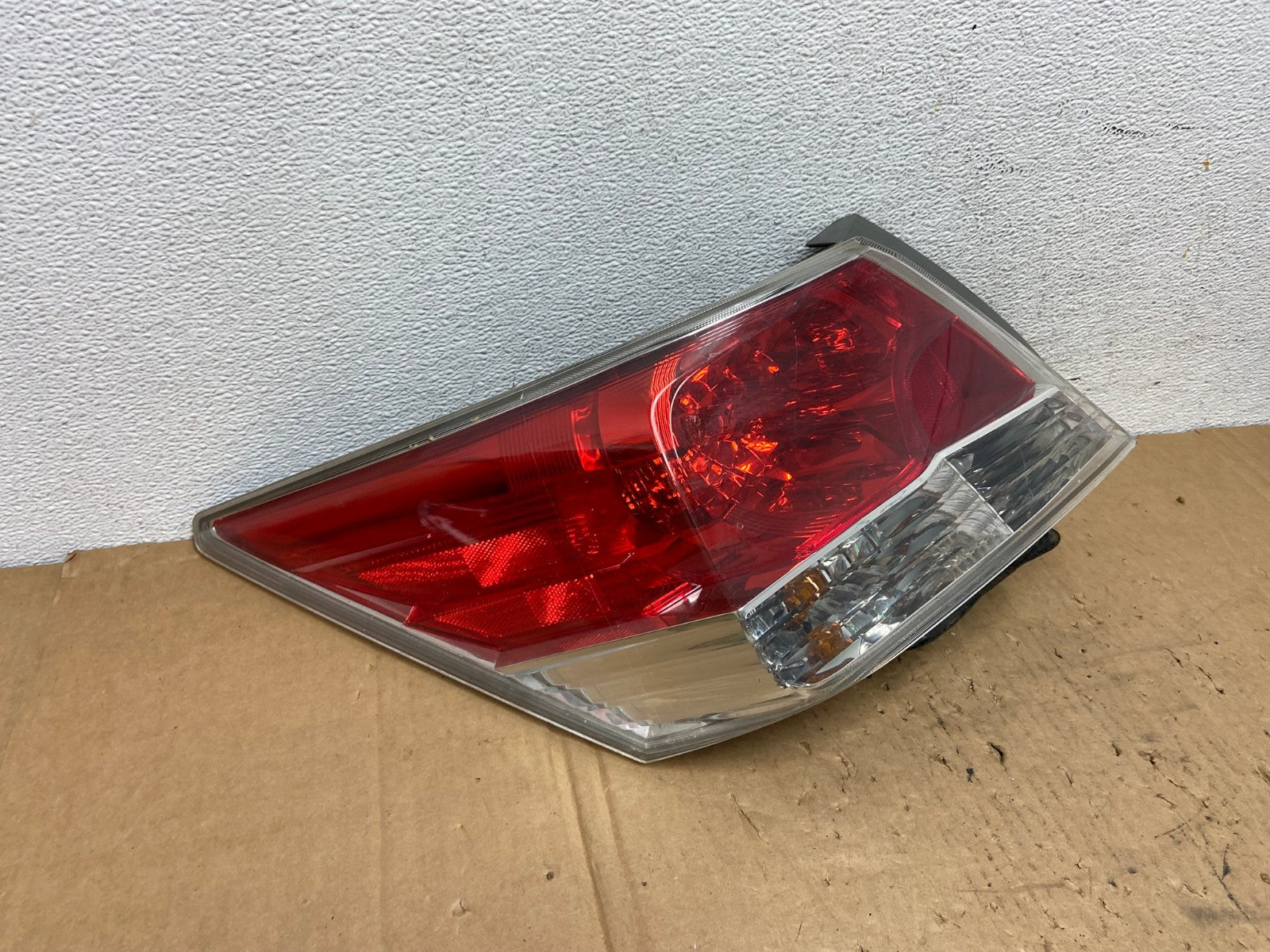 2008 to 2012 Honda Accord Sedan Tail light Left Driver LH Side AD3036 LK2