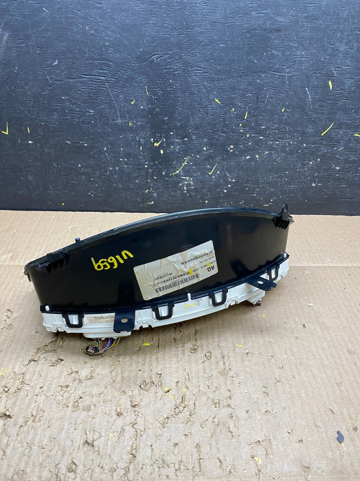 2008 2009 2010 Infiniti QX56 Gauge Speedometer Cluster OEM V1659 DG4