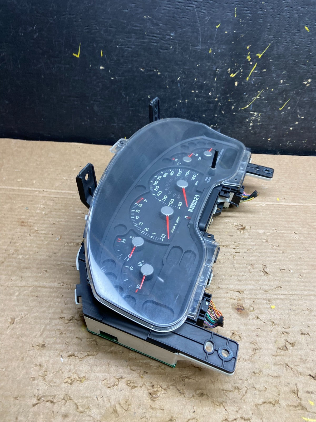 2004 2005 Ford Explorer Speedometer Cluster Gauge Oem w3105 DG2