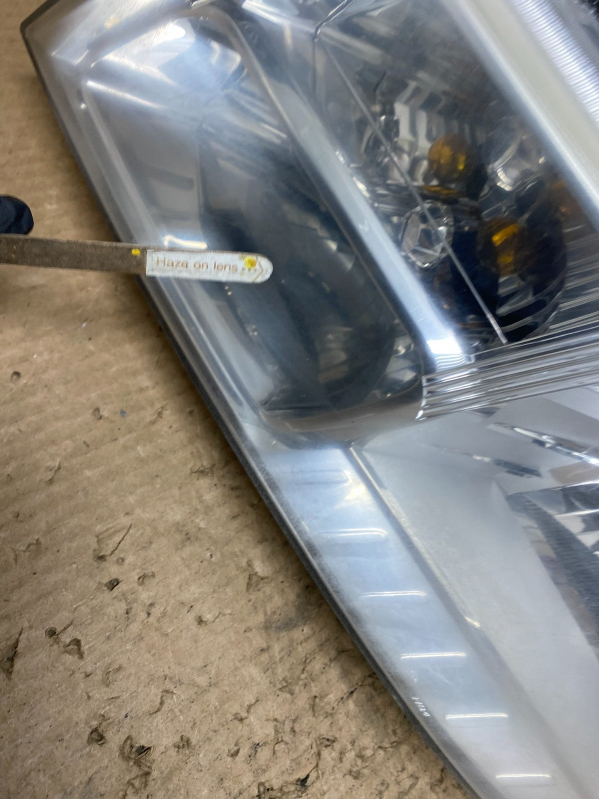 2009 to 2017 Dodge Journey Headlight Left Driver Lh Side Halogen W7656 DW5