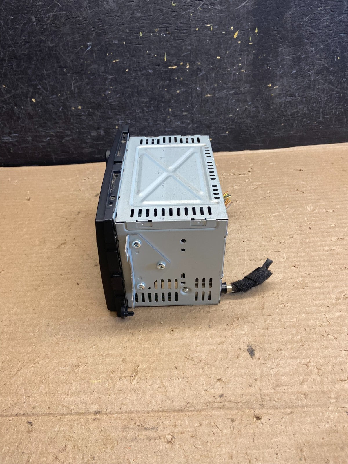 2008-2013 Ford E150 E250 E350 AM FM Radio Stereo Receiver ah5423 DG2