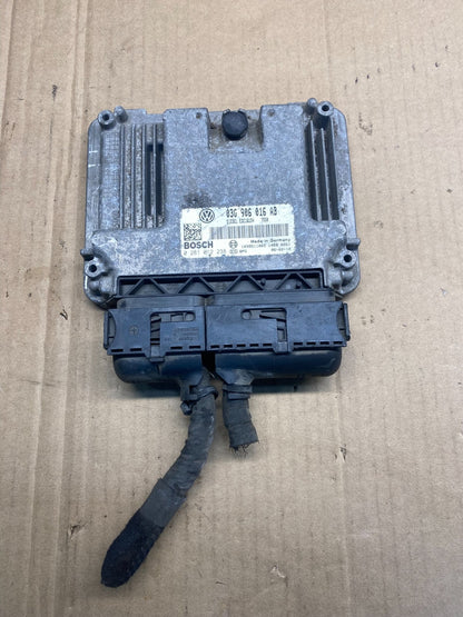 2005 - 2006 Volkswagen Jetta Engine Computer Ecu Pcm Ecm Pcu AE2193 DG0