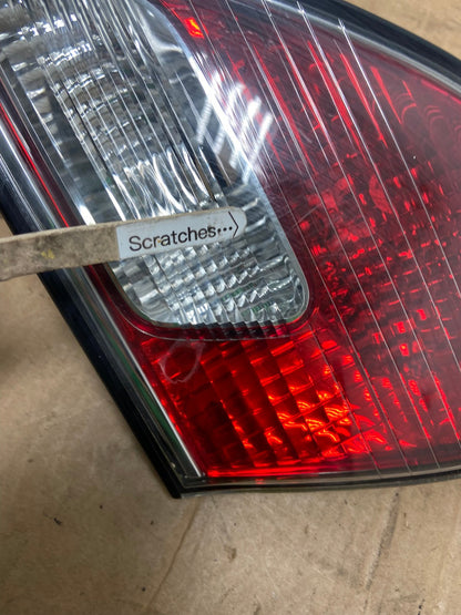 2002 2003 2004 Lexus Es300 Es330 Right Passenger Inner Tail Light AD6361 LK3