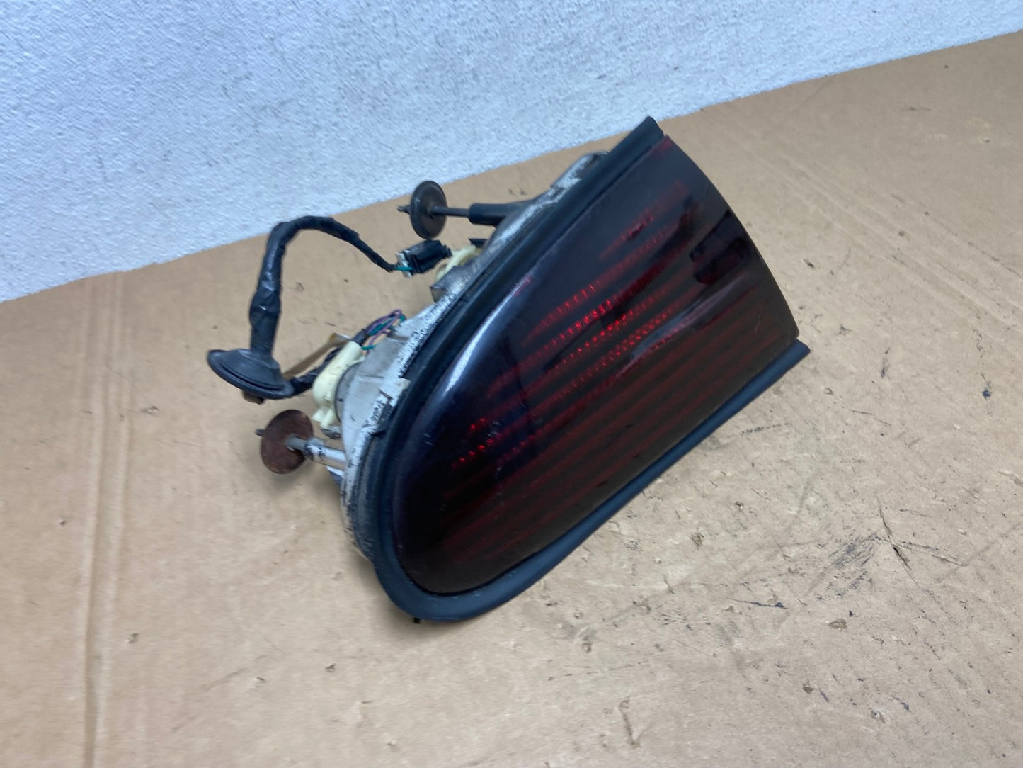 1995 to 2000 Oldsmobile Aurora Left Driver LH Side Tail Light AD3194 LK2