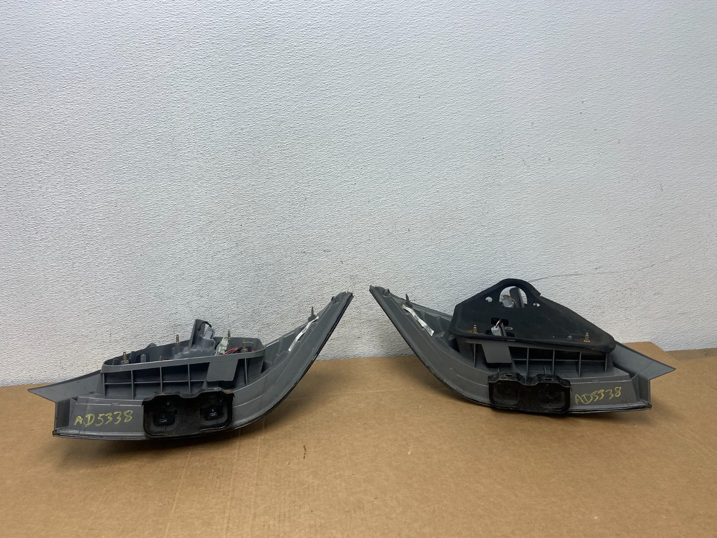 2006 - 2007 Honda Accord Left+Right Set LED Black Tail lights AD5338 DG8
