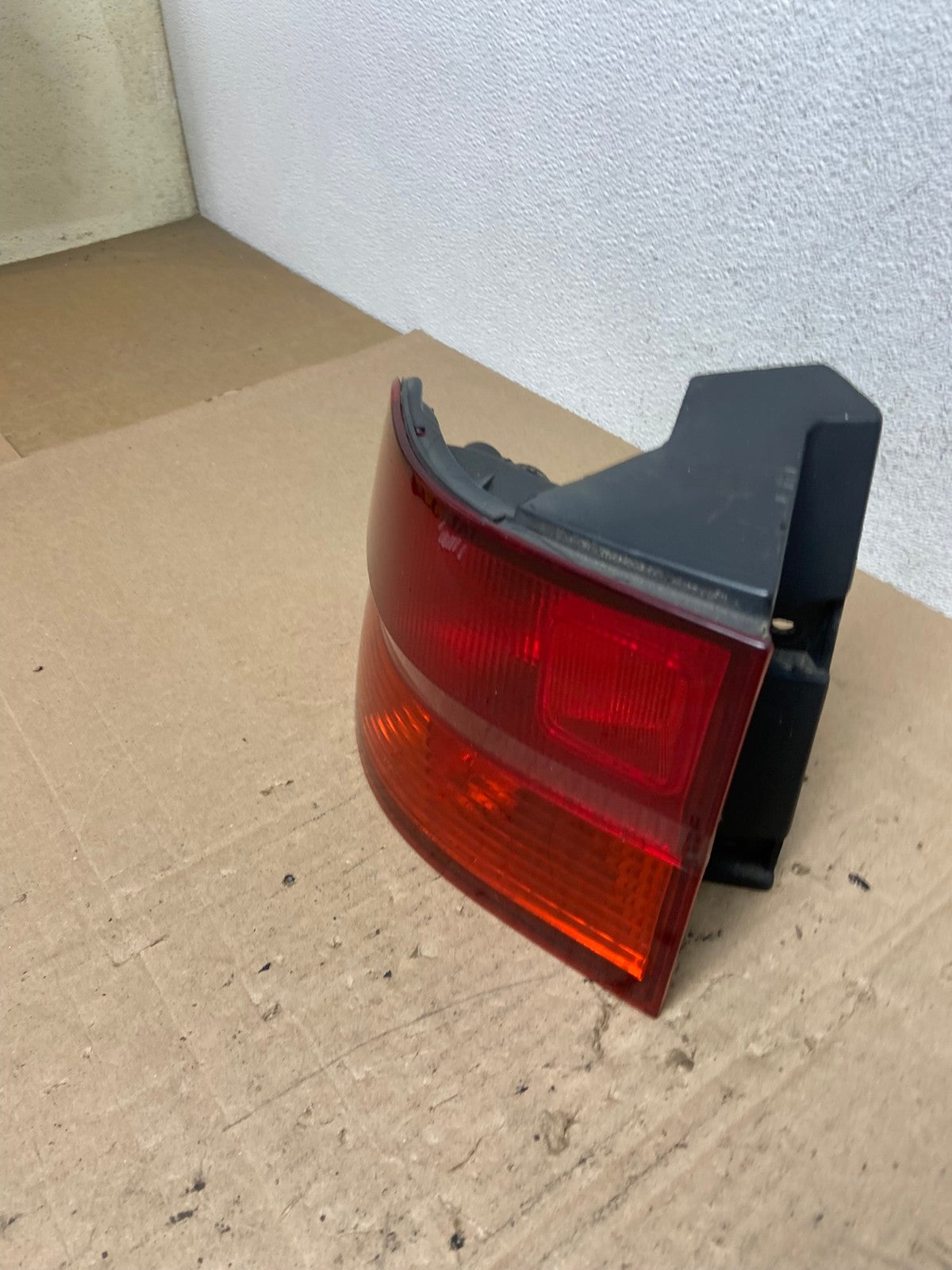1999 2000 2001 Honda Odyssey Left Driver LH Side Tail Light AE6119 LK1